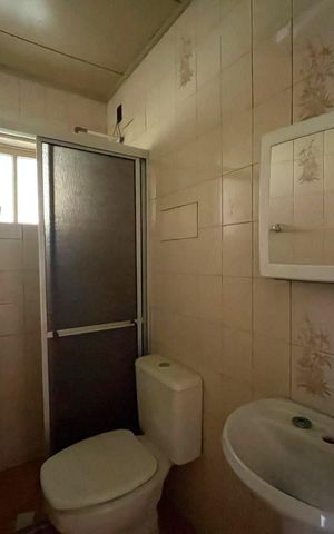 Casa à venda com 60m², 2 quartos e 2 vagas