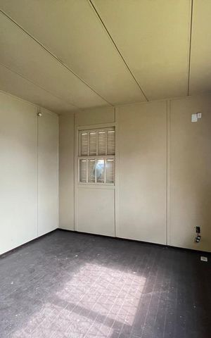 Casa à venda com 60m², 2 quartos e 2 vagas