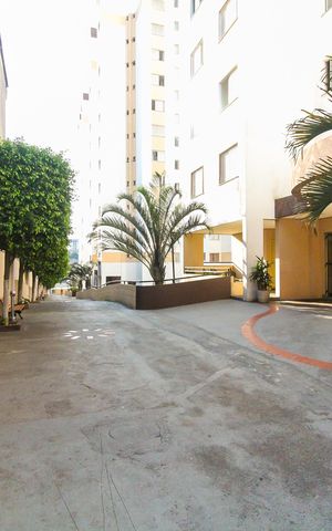 Apartamento para alugar com 55m², 2 quartos e 1 vaga Apartamento para alugar com 55m², 2 quartos e 1 vagaEntrada