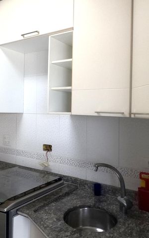 Apartamento para alugar com 95m², 2 quartos e 1 vagaCozinha 