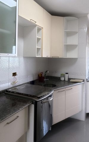 Apartamento para alugar com 95m², 2 quartos e 1 vagaCozinha 