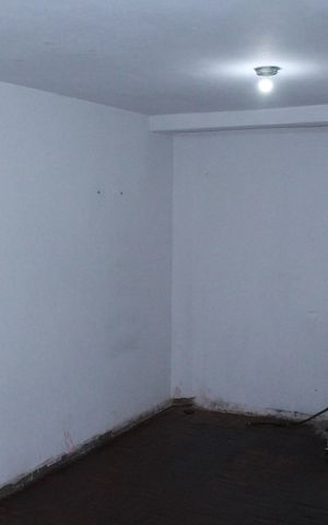 Studio à venda com 37m², 1 quarto e sem vagaSala