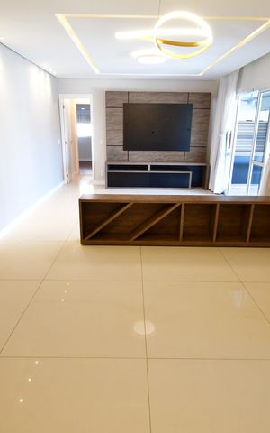 Apartamento para alugar com 109m², 2 quartos e 2 vagasSala