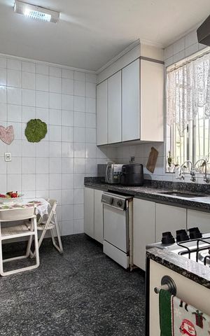 Casa para alugar com 200m², 4 quartos e 2 vagasCozinha