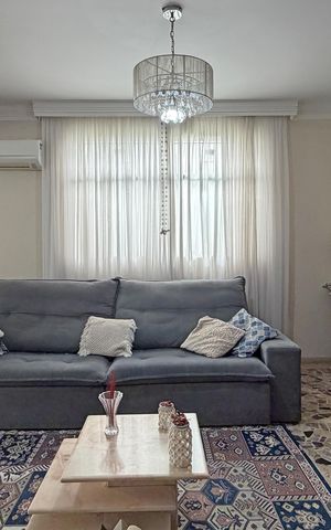 Casa para alugar com 200m², 4 quartos e 2 vagasSala