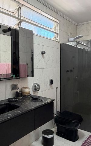 Casa para alugar com 200m², 4 quartos e 2 vagasBanheiro da Suíte
