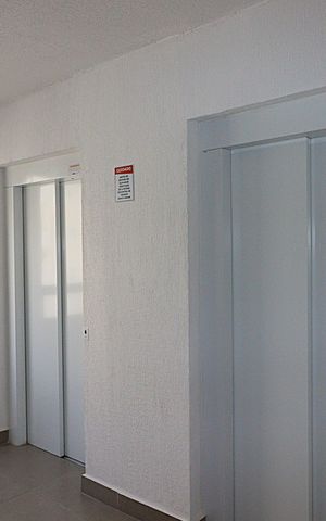 Apartamento à venda com 45m², 2 quartos e 1 vagaÁrea comum - Elevadores