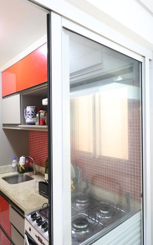 Apartamento à venda com 70m², 3 quartos e 2 vagasCozinha e Área de serviço 