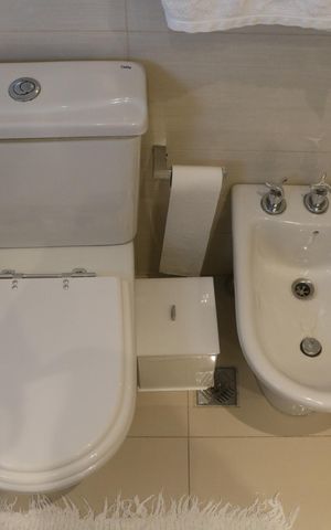 Apartamento à venda com 130m², 3 quartos e 2 vagasBanheiro social 4
