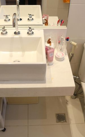 Apartamento à venda com 130m², 3 quartos e 2 vagasBanheiro social 2