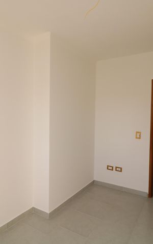 Casa à venda com 79m², 3 quartos e 2 vagasQuarto