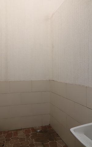 Casa à venda com 79m², 3 quartos e 2 vagasÁrea de Serviço