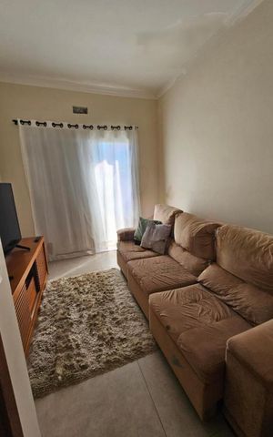 Casa de condomínio à venda com 150m², 3 quartos e 2 vagas