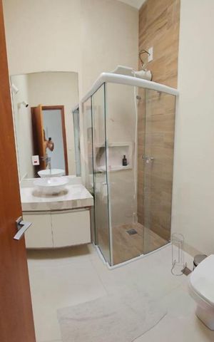 Casa de condomínio à venda com 150m², 3 quartos e 2 vagas
