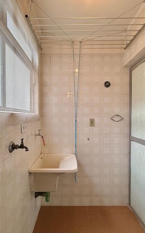 Apartamento à venda com 64m², 2 quartos e 1 vaga Apartamento à venda com 64m², 2 quartos e 1 vagaÁrea de Serviço