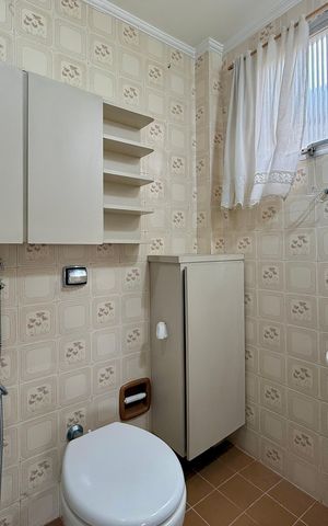 Apartamento à venda com 64m², 2 quartos e 1 vaga Apartamento à venda com 64m², 2 quartos e 1 vagaBanheiro