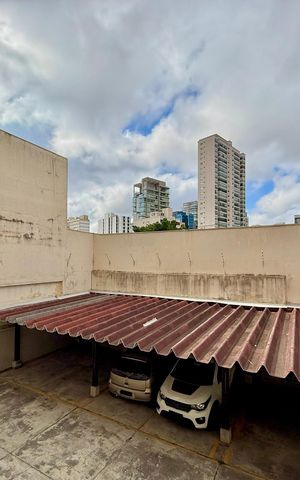 Apartamento à venda com 64m², 2 quartos e 1 vaga Apartamento à venda com 64m², 2 quartos e 1 vagaVista