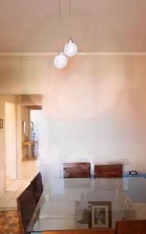 Casa à venda com 180m², 4 quartos e 2 vagas