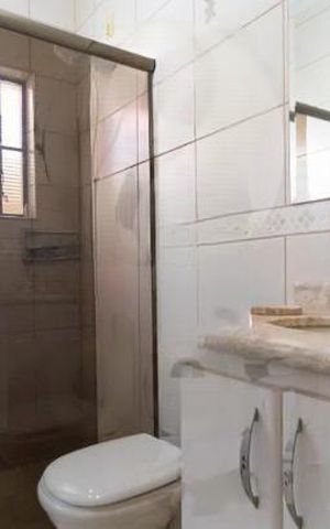 Casa à venda com 180m², 4 quartos e 2 vagas