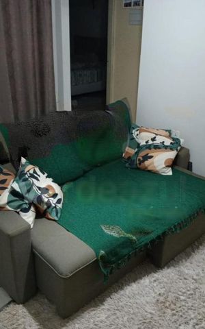 Casa à venda com 80m², 2 quartos e 6 vagas