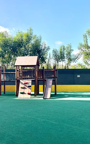 Apartamento à venda com 51m², 2 quartos e 1 vaga Apartamento à venda com 51m², 2 quartos e 1 vagaÁrea comum - Playground