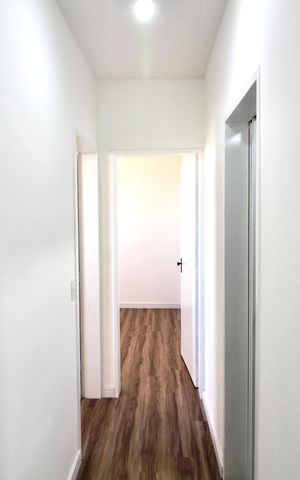 Apartamento à venda com 51m², 2 quartos e 1 vaga Apartamento à venda com 51m², 2 quartos e 1 vagaCorredor