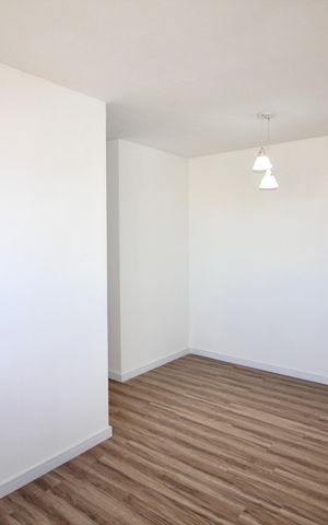 Apartamento à venda com 51m², 2 quartos e 1 vaga Apartamento à venda com 51m², 2 quartos e 1 vagaSala