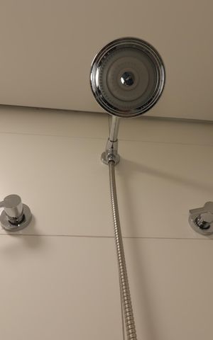 Apartamento à venda com 93m², 3 quartos e 2 vagasBanheiro Social - Chuveiro