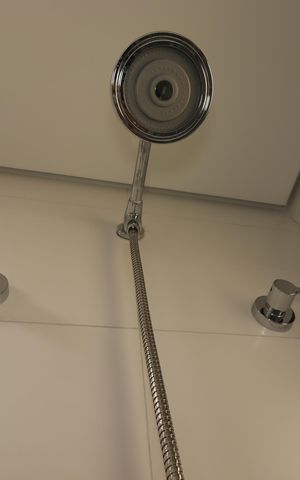 Apartamento à venda com 93m², 3 quartos e 2 vagasBanheiro da Suíte 1 - Chuveiro