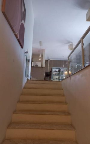 Casa à venda com 350m², 3 quartos e 4 vagas