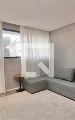 Apartamento à venda com 80m², 2 quartos e 1 vaga Apartamento à venda com 80m², 2 quartos e 1 vagaSala de Jogos