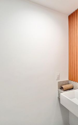 Apartamento à venda com 80m², 2 quartos e 1 vaga Apartamento à venda com 80m², 2 quartos e 1 vagaLavabo