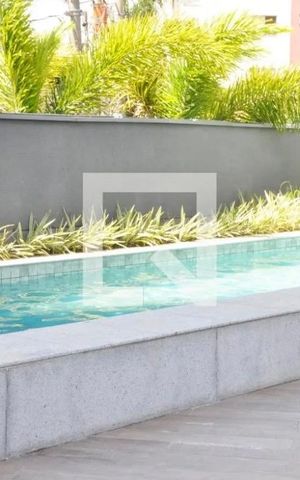 Apartamento à venda com 80m², 2 quartos e 1 vaga Apartamento à venda com 80m², 2 quartos e 1 vagaÁrea comum - Piscina