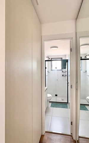 Apartamento à venda com 80m², 2 quartos e 1 vaga Apartamento à venda com 80m², 2 quartos e 1 vagaCloset da suíte 2