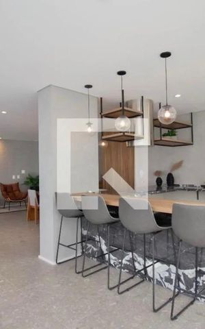 Apartamento à venda com 80m², 2 quartos e 1 vaga Apartamento à venda com 80m², 2 quartos e 1 vagaÁrea comum - Salão de festas