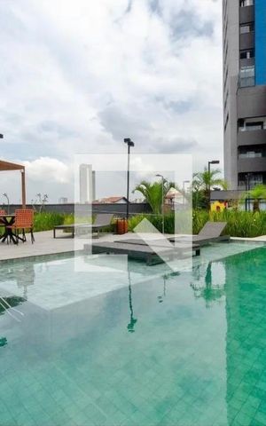 Apartamento à venda com 80m², 2 quartos e 1 vaga Apartamento à venda com 80m², 2 quartos e 1 vagaÁrea comum - Piscina