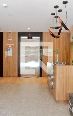 Apartamento à venda com 80m², 2 quartos e 1 vaga Apartamento à venda com 80m², 2 quartos e 1 vagaHall de entrada