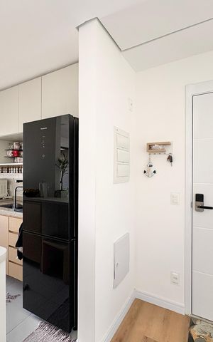 Apartamento à venda com 80m², 2 quartos e 1 vaga Apartamento à venda com 80m², 2 quartos e 1 vagaEntrada/ Cozinha