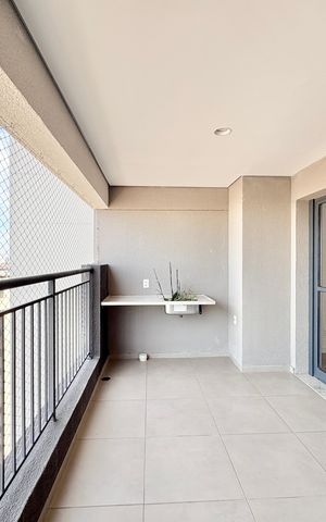 Apartamento à venda com 80m², 2 quartos e 1 vaga Apartamento à venda com 80m², 2 quartos e 1 vagaVaranda da Sala