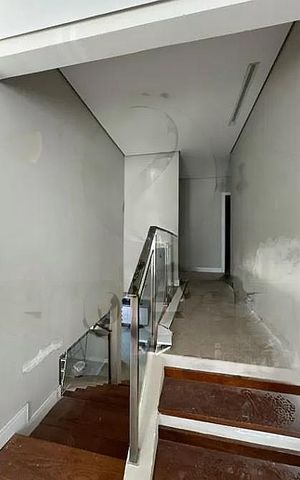 Casa à venda com 131m², 3 quartos e 3 vagas