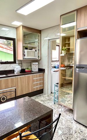Apartamento à venda com 115m², 2 quartos e 1 vaga Apartamento à venda com 115m², 2 quartos e 1 vagaCozinha