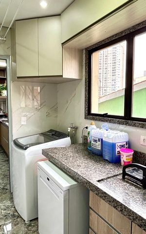 Apartamento à venda com 115m², 2 quartos e 1 vaga Apartamento à venda com 115m², 2 quartos e 1 vagaÁrea de Serviço
