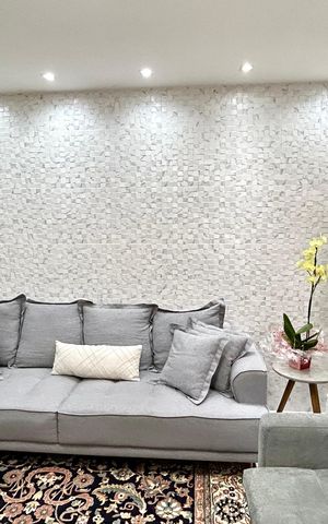 Apartamento à venda com 115m², 2 quartos e 1 vaga Apartamento à venda com 115m², 2 quartos e 1 vagaSala