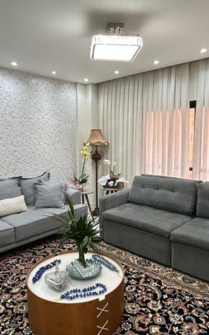 Apartamento à venda com 115m², 2 quartos e 1 vaga Apartamento à venda com 115m², 2 quartos e 1 vagaSala