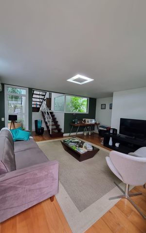 Casa à venda com 140m², 2 quartos e 2 vagasSala