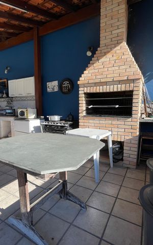 Casa à venda com 600m², 1 quarto e 8 vagas Casa à venda com 600m², 1 quarto e 8 vagasChurrasqueira