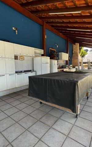 Casa à venda com 600m², 1 quarto e 8 vagas Casa à venda com 600m², 1 quarto e 8 vagasChurrasqueira