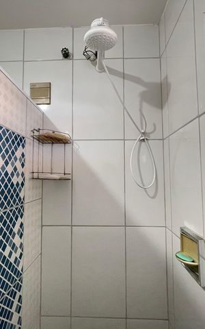 Casa à venda com 600m², 1 quarto e 8 vagas Casa à venda com 600m², 1 quarto e 8 vagasBanheiro
