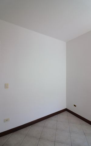 Apartamento à venda com 97m², 3 quartos e 2 vagasQuarto 2