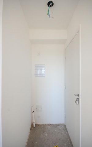 Apartamento à venda com 38m², 2 quartos e sem vaga Apartamento à venda com 38m², 2 quartos e sem vagaEntrada